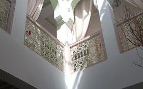 Dar Le Monde